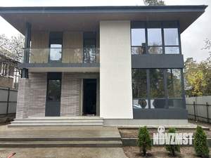 Коттедж 220м², 2-этажный, участок 8 сот.