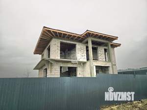 Дом 211м², 2-этажный, участок 6 сот.