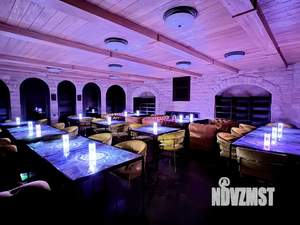 Дом 6961м², 3-этажный, участок 213 сот.