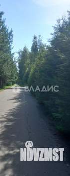 Дом 420м², 3-этажный, участок 12 сот.