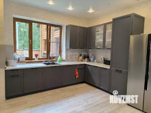 Дом 474м², 2-этажный, участок 14 сот.