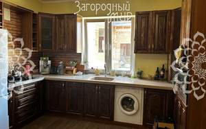 Дом 216м², 2-этажный, участок 8 сот.