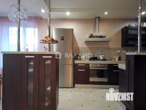 Дом 450м², 3-этажный, участок 12 сот.