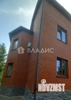 Дом 420м², 3-этажный, участок 12 сот.