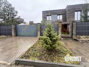 Дом 281м², 2-этажный, участок 9 сот.