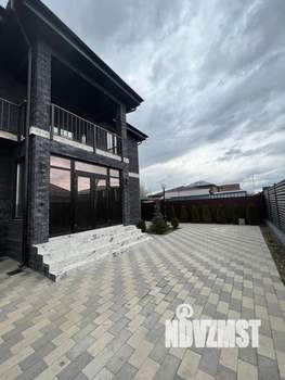 Дом 182м², 2-этажный, участок 8 сот.