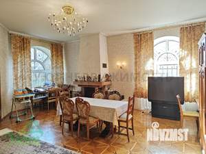 Дача 440м², 3-этажный, участок 30 сот.