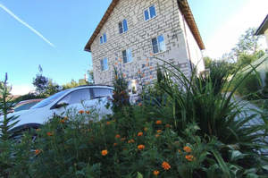 Дом 264м², 2-этажный, участок 5 сот.