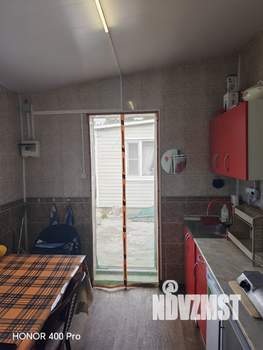 Дом 32м², 2-этажный, участок 6 сот.