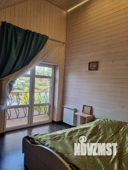 Дом 250м², 3-этажный, участок 7 сот.