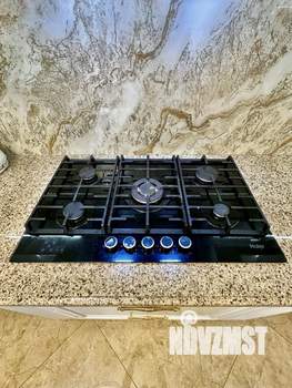 Коттедж 417м², 3-этажный, участок 5 сот.