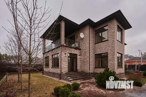 Дом 228м², 2-этажный, участок 9 сот.