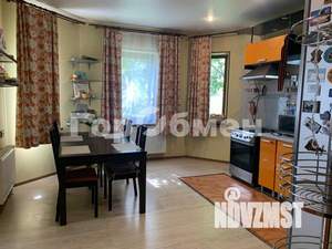 Дом 230м², 2-этажный, участок 7 сот.