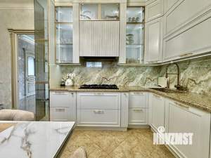 Коттедж 417м², 3-этажный, участок 5 сот.