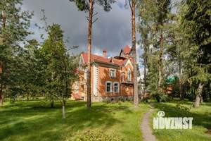 Дом 1022м², 3-этажный, участок 58 сот.