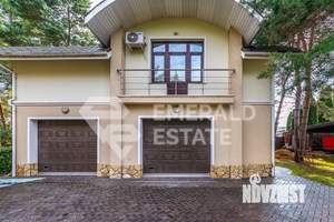 Коттедж 890м², 3-этажный, участок 30 сот.