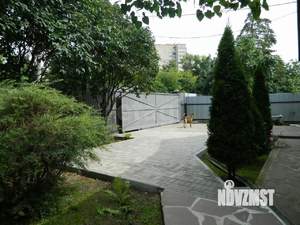 Дом 239м², 2-этажный, участок 8 сот.