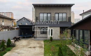 Дом 139м², 2-этажный, участок 4 сот.