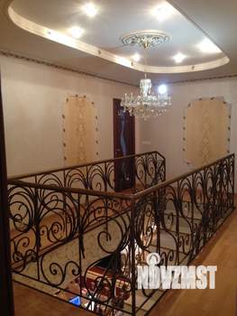 Коттедж 290м², 2-этажный, участок 6 сот.