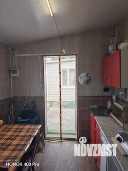 Дом 32м², 2-этажный, участок 6 сот.