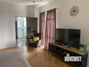 Дом 300м², 3-этажный, участок 3 сот.