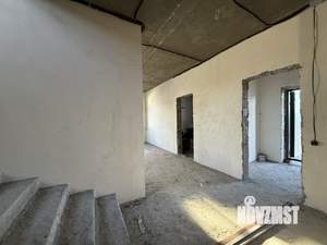 Дом 199м², 2-этажный, участок 6 сот.