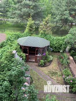 Таунхаус 254м², 3-этажный, участок 3 сот.