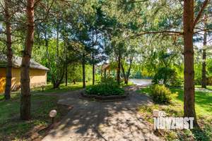 Дом 500м², 3-этажный, участок 50 сот.