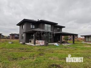 Дом 251м², 2-этажный, участок 11 сот.