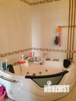 Коттедж 290м², 2-этажный, участок 6 сот.