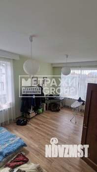 Дом 409м², 3-этажный, участок 4 сот.