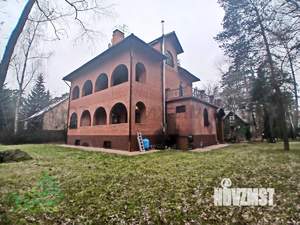 Коттедж 440м², 3-этажный, участок 42 сот.