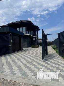 Дом 182м², 2-этажный, участок 8 сот.