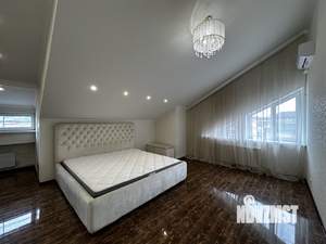Таунхаус 180м², 4-этажный, на длительный срок, 