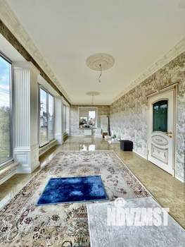 Дом 450м&sup2;, 3-этажный, посуточно, 