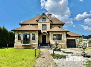 Дом 700м², 3-этажный, посуточно, 