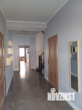 Дом 200м², 2-этажный, на длительный срок, 