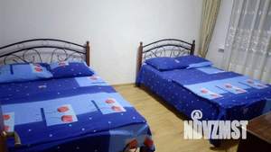 Дом 720м&sup2;, 3-этажный, посуточно, 