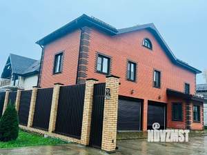 Дом 275м&sup2;, 3-этажный, на длительный срок, 