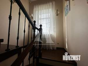 Дом 220м², 2-этажный, на длительный срок, 