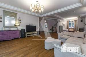 Дом 230м², 2-этажный, на длительный срок, 