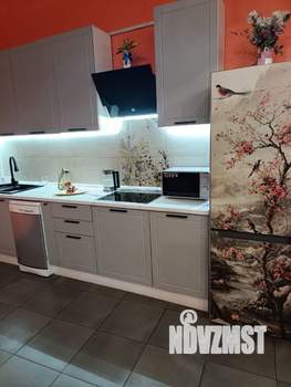 Дом 250м&sup2;, 3-этажный, посуточно, 