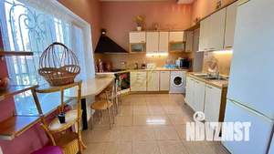 Дом 520м², 3-этажный, посуточно, 