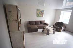 Коттедж 140м², 2-этажный, на длительный срок, 