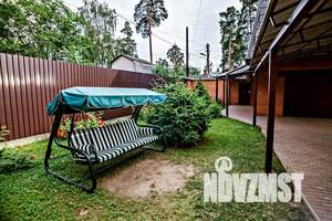 Дом 733м&sup2;, 3-этажный, посуточно, 