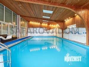 Дом 400м&sup2;, 3-этажный, посуточно, 