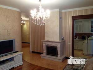 Таунхаус 290м², 3-этажный, на длительный срок, 
