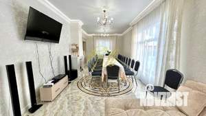 Дом 560м², 3-этажный, посуточно, 