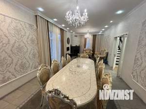 Дом 225м&sup2;, 2-этажный, посуточно, 