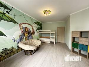 Таунхаус 180м², 4-этажный, на длительный срок, 